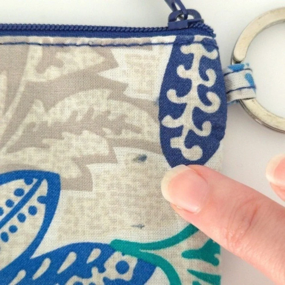 Vera Bradley Blue Green Beige Leaves Santiago ID Card Holder / Coin Pouch Wallet
